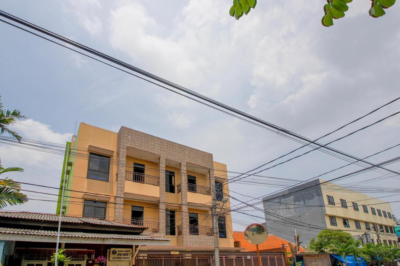 Reddoorz Near Manggarai Station 2 Hotel Jakarta Exterior photo